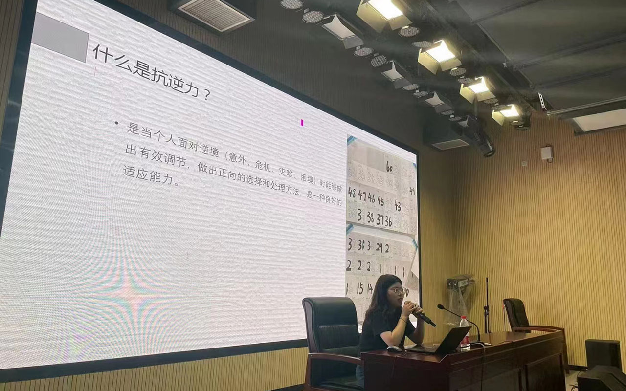 龙陵董玉娣中学